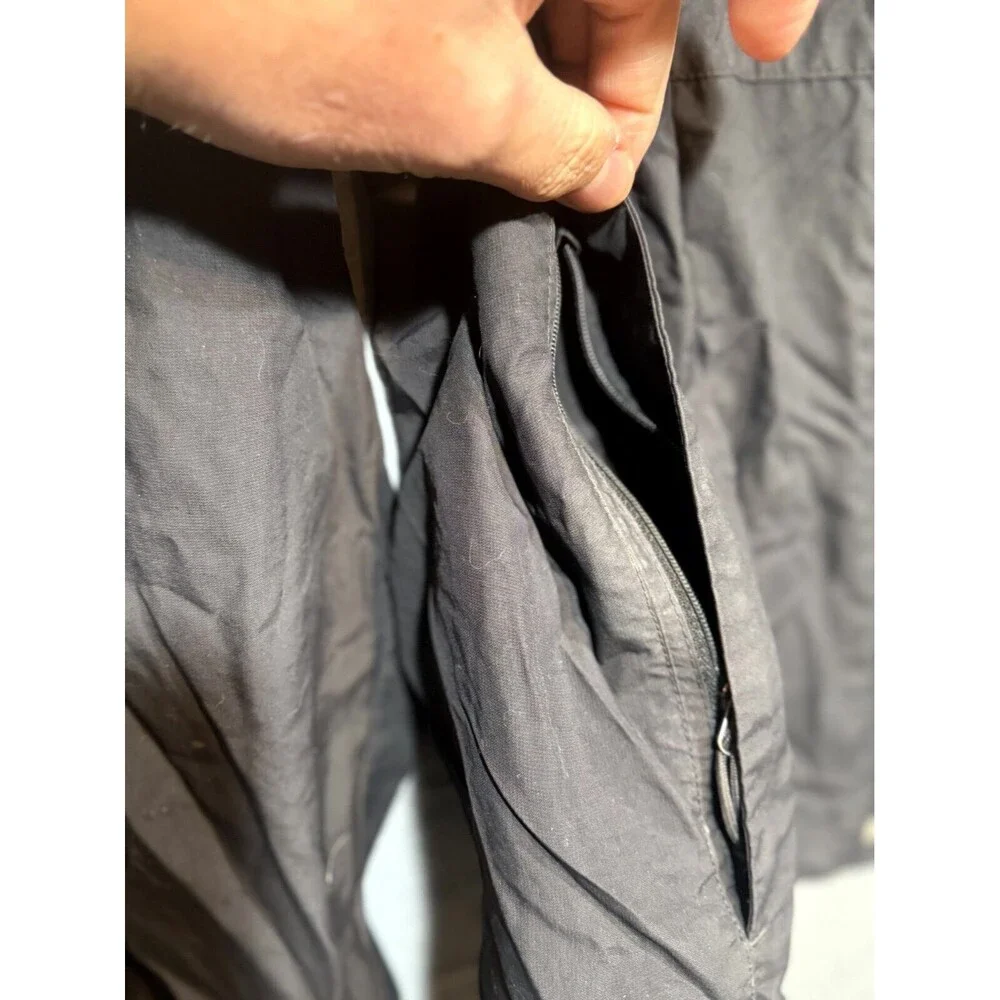 The North Face Windbreaker Jacket Men's Medium Black Mesh‎ Lined Hooded Full Zip